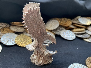 Adler, ca 67 Gramm